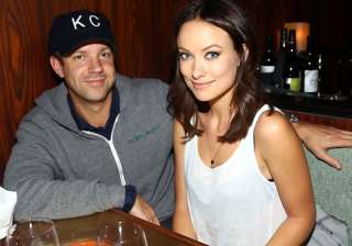 sudeikis plays fiance olivia wilde s boss - India... sudeikis plays fiance olivia wilde s boss - India...