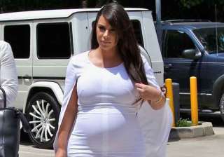 weight conscious kim refuses to step out - India... weight conscious kim refuses to step out - India...