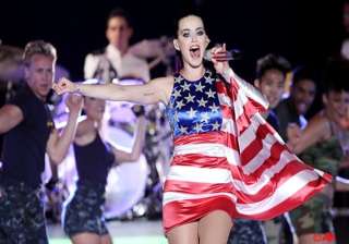 i still believe in love after brand says katy... i still believe in love after brand says katy...