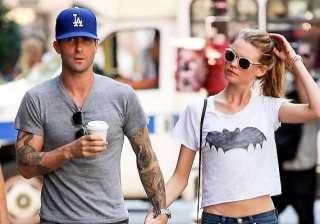 it s confirmed adam levine behati prinsloo to tie... it s confirmed adam levine behati prinsloo to tie...