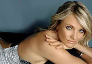 cameron diaz criticised for promoting smoking -... cameron diaz criticised for promoting smoking -...