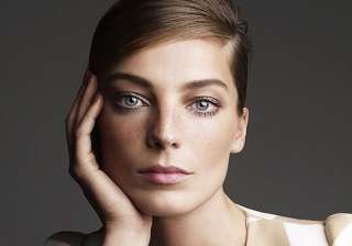 daria werbowy finds fame hard to deal with -... daria werbowy finds fame hard to deal with -...