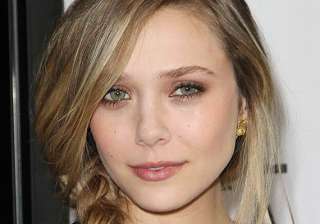 elizabeth olsen engaged - India TV elizabeth olsen engaged - India TV