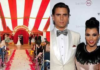 kourtney kardashian scott disick circus themed... kourtney kardashian scott disick circus themed...