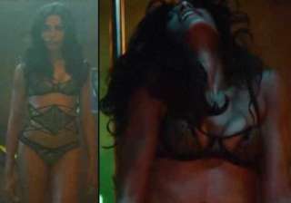 freida pinto strips and gets intimate in music... freida pinto strips and gets intimate in music...