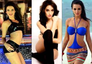 hot foreign babes making a splash in southern... hot foreign babes making a splash in southern...