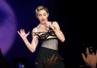 madonna shows her intimate parts - India TV madonna shows her intimate parts - India TV