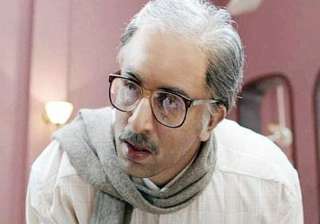 ranbir dons old man s look - India TV ranbir dons old man s look - India TV