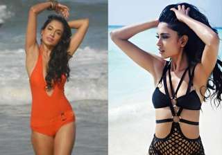 sarah jane to don swimsuit in kya super kool hain... sarah jane to don swimsuit in kya super kool hain...
