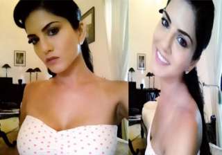 sunny shares jism 2 pictures on twitter - India TV sunny shares jism 2 pictures on twitter - India TV