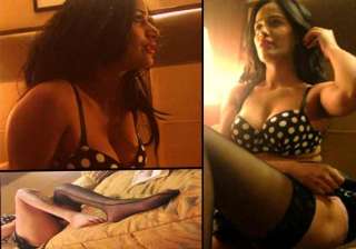 when poonam pandey watched ind pak t20 match in... when poonam pandey watched ind pak t20 match in...