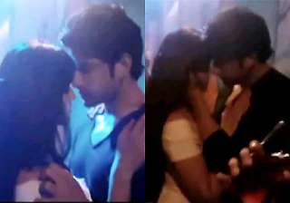 shocking karan kundra attacks woman on a date... shocking karan kundra attacks woman on a date...