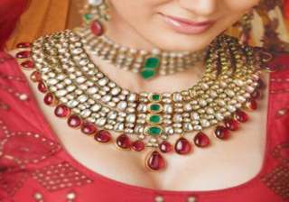 anita dongre forays into jewellery designing -... anita dongre forays into jewellery designing -...