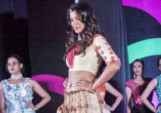 costumes out of condoms design students get... costumes out of condoms design students get...