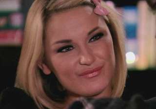 sam faiers creates eye friendly eyelashes - India... sam faiers creates eye friendly eyelashes - India...