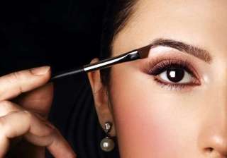 how to achieve perfect eyebrows - India TV how to achieve perfect eyebrows - India TV