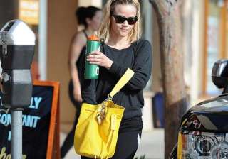 jazz up winter with pop colours sports bag -... jazz up winter with pop colours sports bag -...