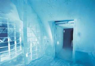 japan hotel offers suite with sub zero... japan hotel offers suite with sub zero...