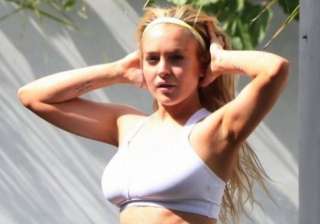 lindsay lohan s fitness mantra erotic yoga -... lindsay lohan s fitness mantra erotic yoga -...