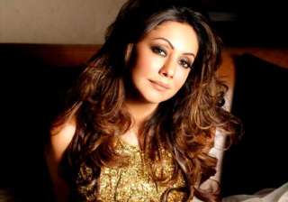 shah rukh khan s wife gauri khan on endorsement... shah rukh khan s wife gauri khan on endorsement...