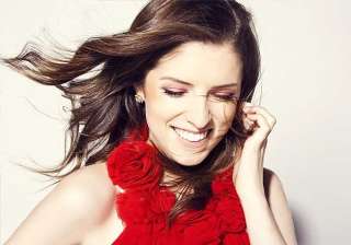 anna kendrick sees manicure as a torture - India... anna kendrick sees manicure as a torture - India...