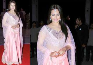 sonakshi sinha stuns in manish malhotra lehenga... sonakshi sinha stuns in manish malhotra lehenga...