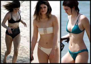 kylie jenner unveils her impressive bikini... kylie jenner unveils her impressive bikini...