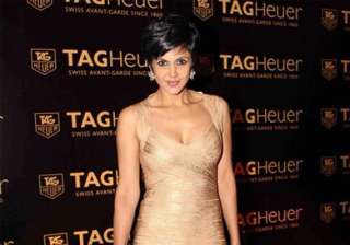 mandira gets special wishes from masaba - India TV mandira gets special wishes from masaba - India TV
