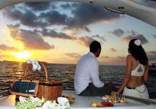 turn your holiday into a honeymoon view pics -... turn your holiday into a honeymoon view pics -...