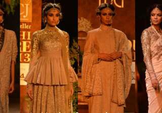 wanted to make collection heavy sexual sabyasachi... wanted to make collection heavy sexual sabyasachi...