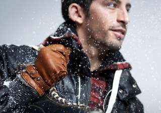 winter essentials for men view pics - India TV winter essentials for men view pics - India TV
