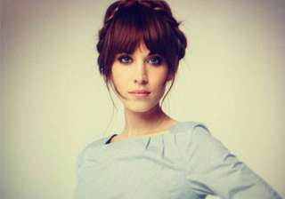alexa chung named festival style queen - India TV alexa chung named festival style queen - India TV