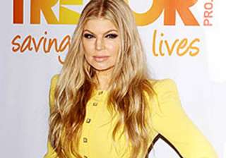 fergie now mostly wears low heels - India TV fergie now mostly wears low heels - India TV