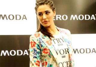 nargis fakhri makes stylish appearance in capital... nargis fakhri makes stylish appearance in capital...