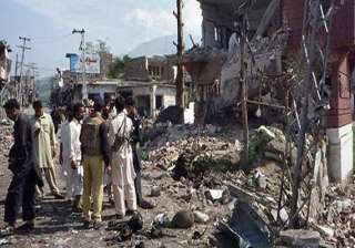 35 killed in pakistan market blast - India TV 35 killed in pakistan market blast - India TV