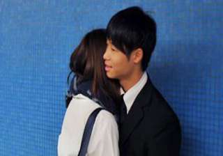 china enforces rules to ban teenage romance in... china enforces rules to ban teenage romance in...