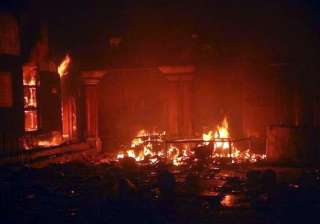curfew in larkana muslim mobs set fire to hindu... curfew in larkana muslim mobs set fire to hindu...