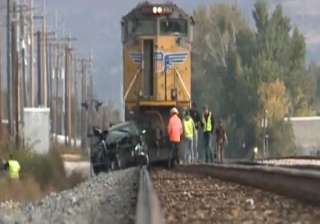 us woman trying to evade police crashes her... us woman trying to evade police crashes her...