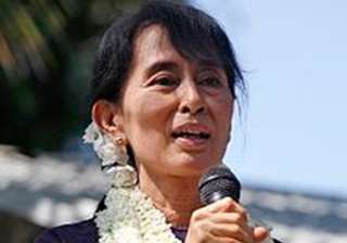 emotional standing ovation for suu kyi at ilo... emotional standing ovation for suu kyi at ilo...