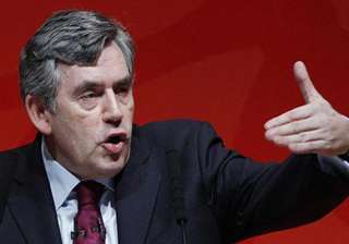gordon brown accuses rupert murdoch s tabloid of... gordon brown accuses rupert murdoch s tabloid of...