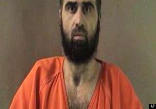 hasan silent so far amid fort hood shooting trial... hasan silent so far amid fort hood shooting trial...