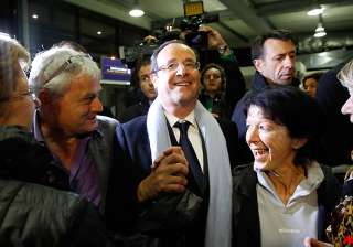 hollande beats sarkozy in french vote both in... hollande beats sarkozy in french vote both in...