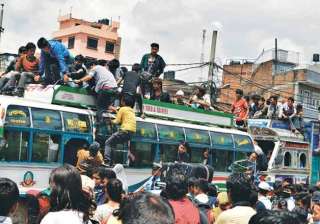 live after quake epidemic fears surround nepal -... live after quake epidemic fears surround nepal -...
