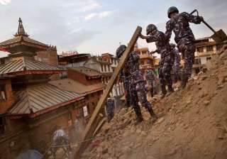 nepaldevastated survivors sleep in open for... nepaldevastated survivors sleep in open for...