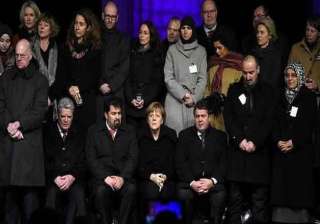 merkel ministers attend muslim solidarity rally -... merkel ministers attend muslim solidarity rally -...