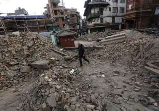 nepalese officials warn death toll in earthquake... nepalese officials warn death toll in earthquake...