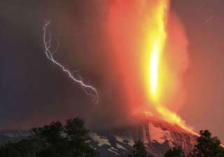 about 4 000 people evacuated after chile volcano... about 4 000 people evacuated after chile volcano...
