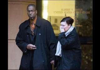 ex cia officer convicted of leaking secrets to... ex cia officer convicted of leaking secrets to...