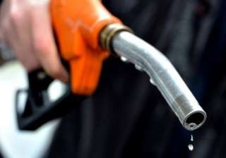 iran urges saudi arabia help to stop oil price... iran urges saudi arabia help to stop oil price...