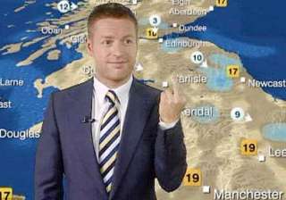 bbc live weatherman makes rude gesture live on... bbc live weatherman makes rude gesture live on...
